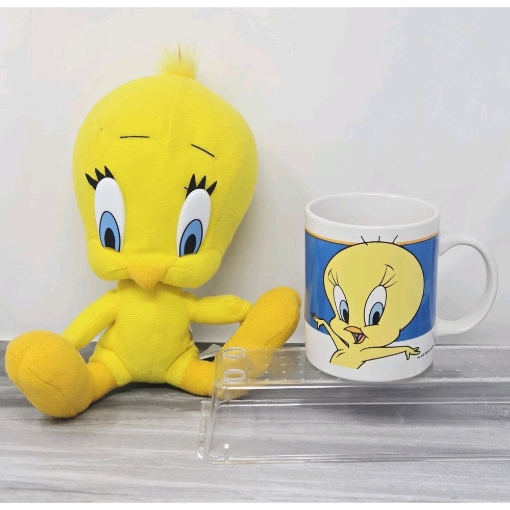 Vintage Ceramic Looney Tunes Warner Bros Tweety Bird Coffee Mug 1998 + 97' Plush